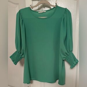Vine & Love Green Ribbed Relaxed Blouse
